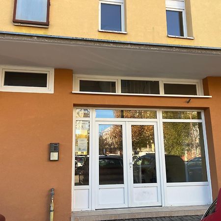 Centrum Apartman Kaposvár Exteriér fotografie